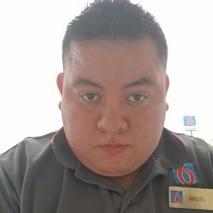 Meet your Posher, Munoz